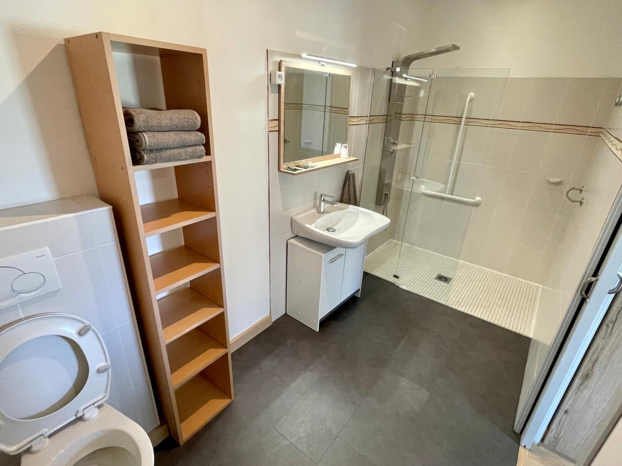 Chambres Zazpiak サン・ジャン・ピエ・ド・ポル 部屋 写真